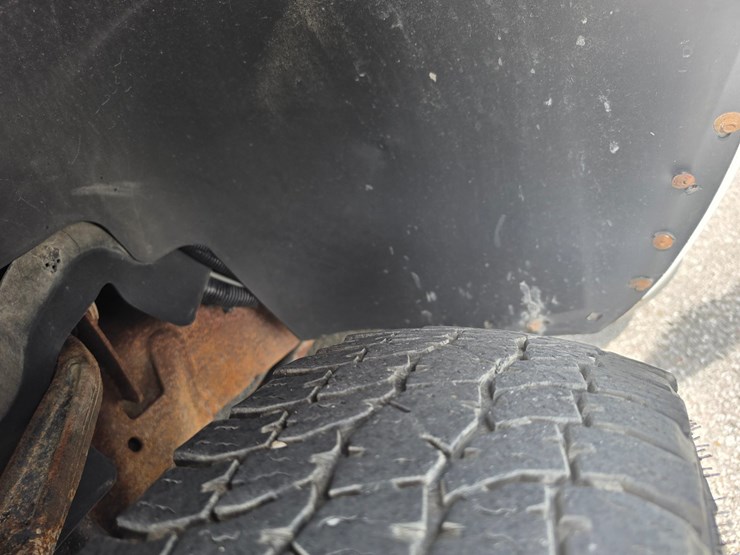 #25252-•-2013-chevrolet-silverado-pickup-truck-image-25