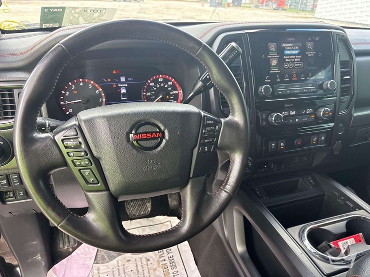 2021-nissan-titan-image-11