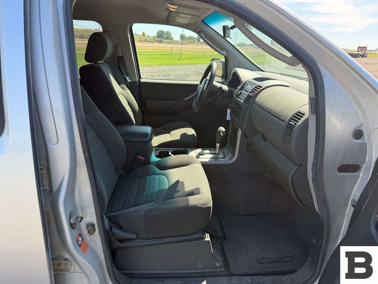2005-nissan-pathfinder-image-19