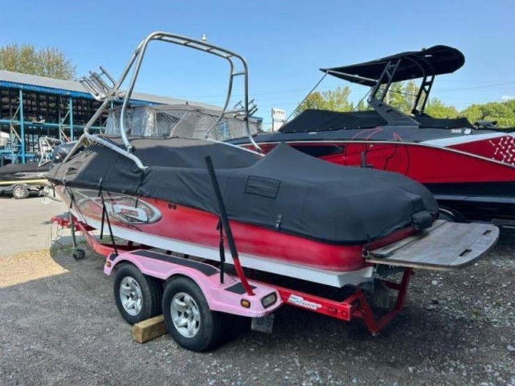 2002-mastercraft-x10-wakeboard-boat-mbcauxc8f102-image-11