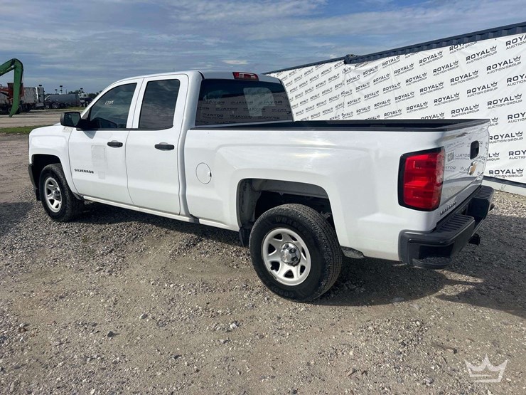 2016-chevrolet-silverado-1500-image-4