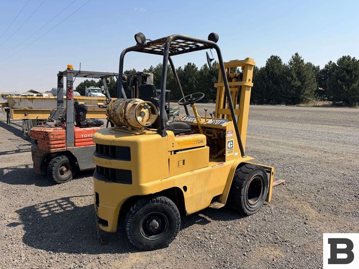 caterpillar-v40b-image-3