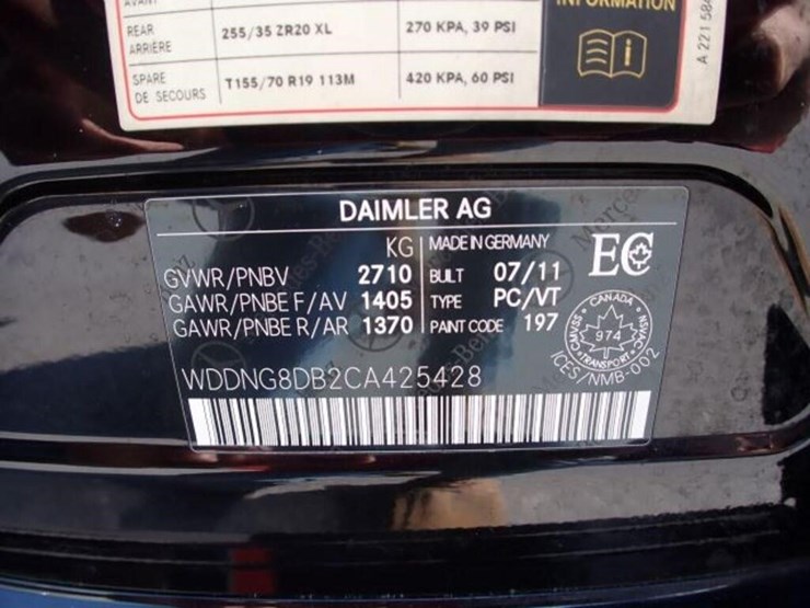 2012-mercedes-benz-s350-bluetec-4matic-awd-sedan-w-image-9