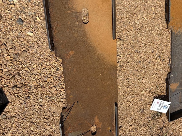 skid-steer-backer-plate-image-1