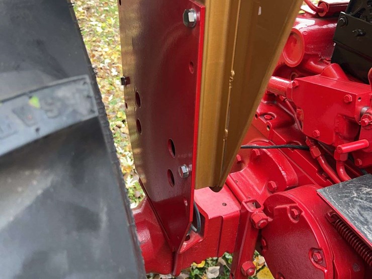 1970-farmall-544-hydro-gas-row-crop-golden-demonstrator-image-37