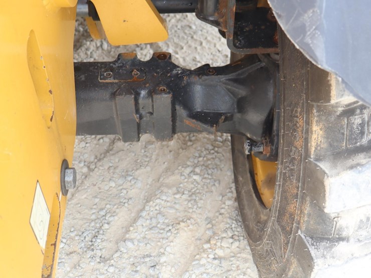 2016-caterpillar-th255c-image-17