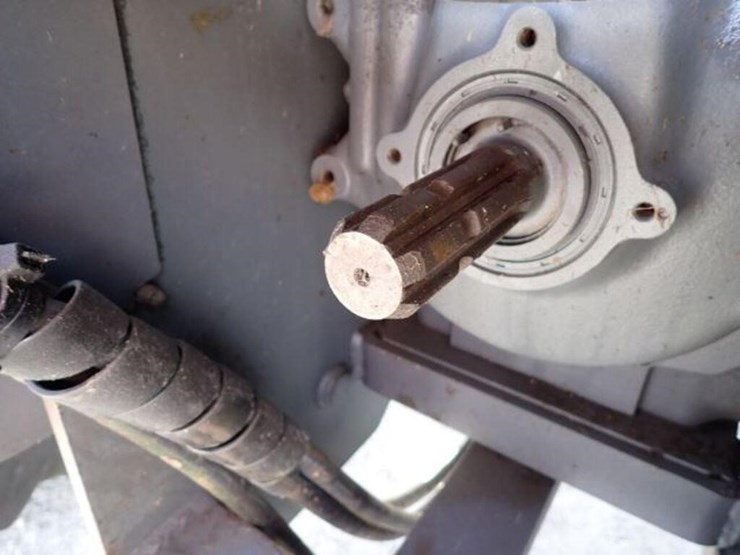 2009-kubota-m135x-image-82