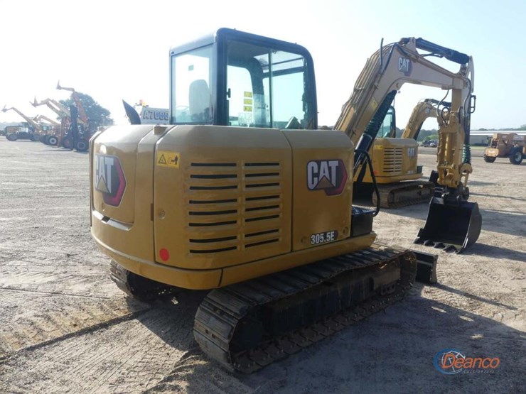 2021-caterpillar-305.5e2-image-2