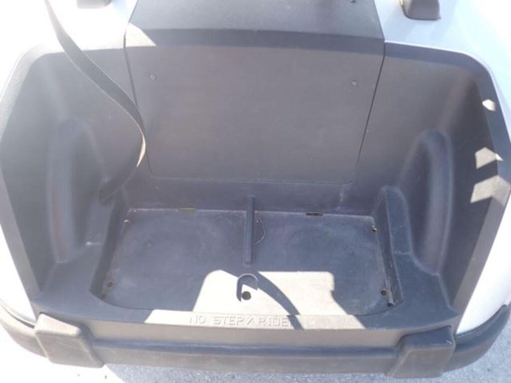 2021-e-z-go-rxv-2-passenger-gas-golf-cart-5621834-image-25