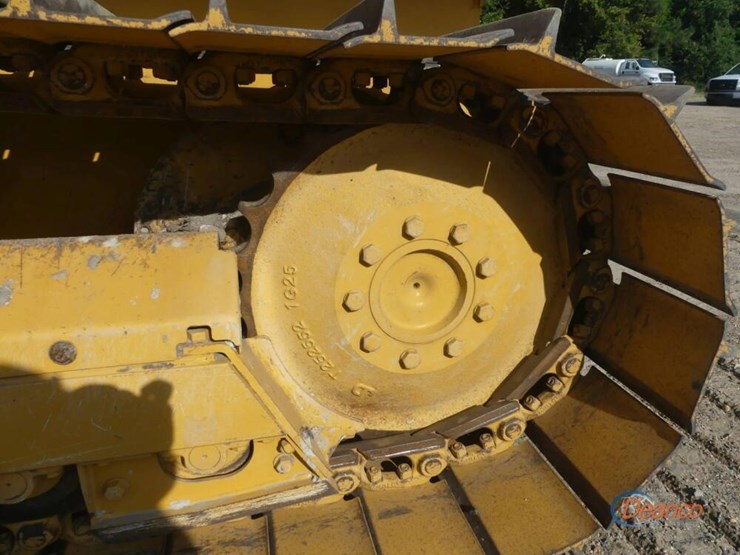 2022-deere-450k-lgp-image-5