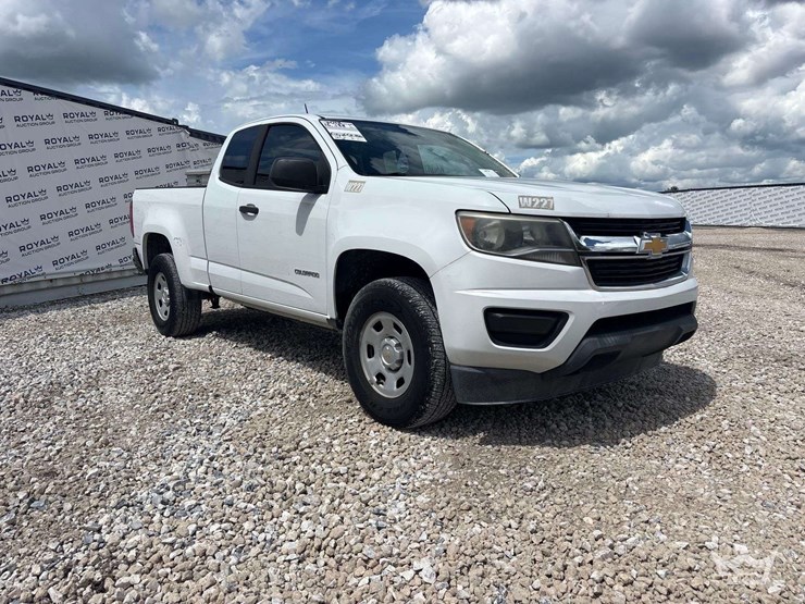 2018-chevrolet-colorado-image-3