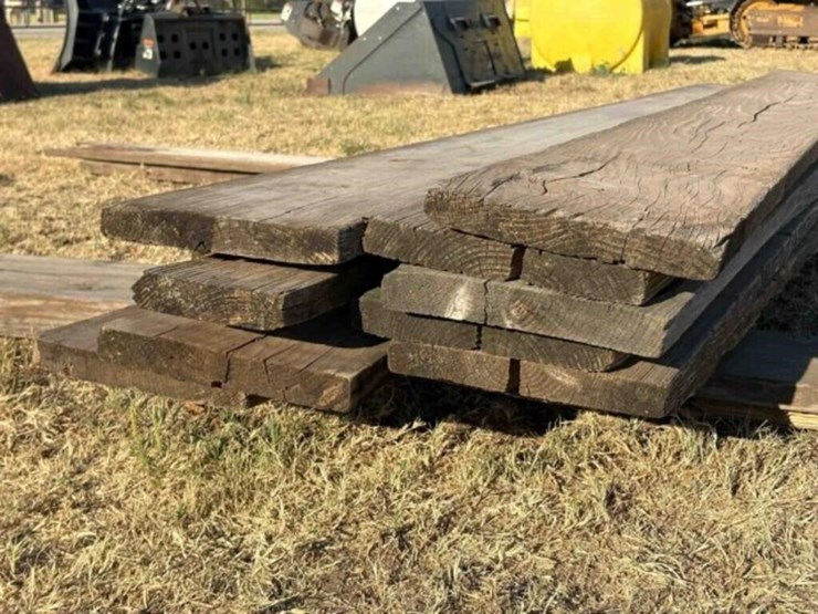 12---10'x11"-wood-planks-"trailer-decking"-image-2