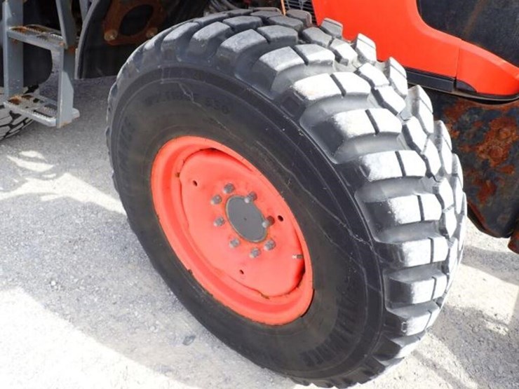 2021-kubota-m4-071-image-81