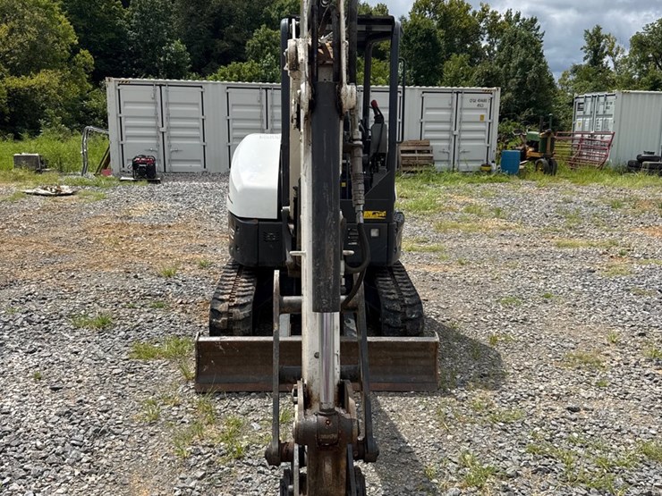 2023-bobcat-e32i-image-2