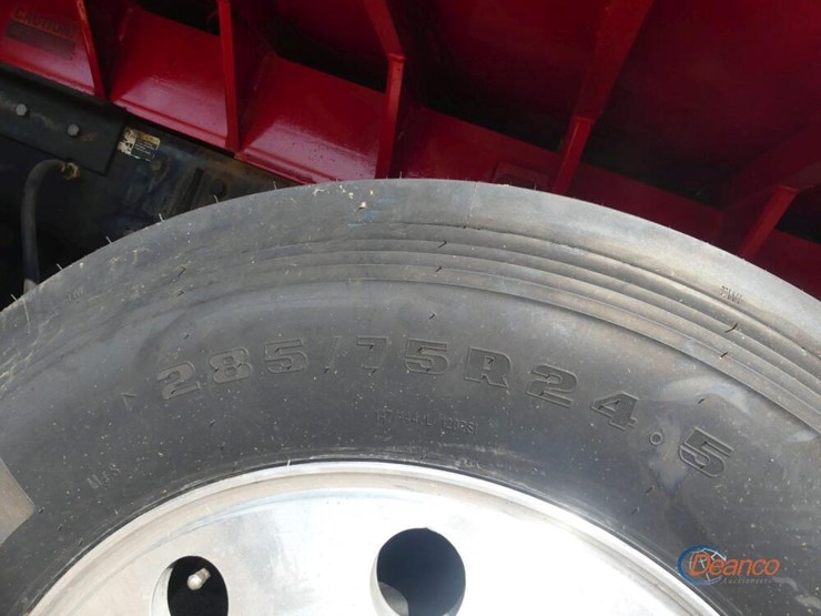2001-kenworth-w900-image-8