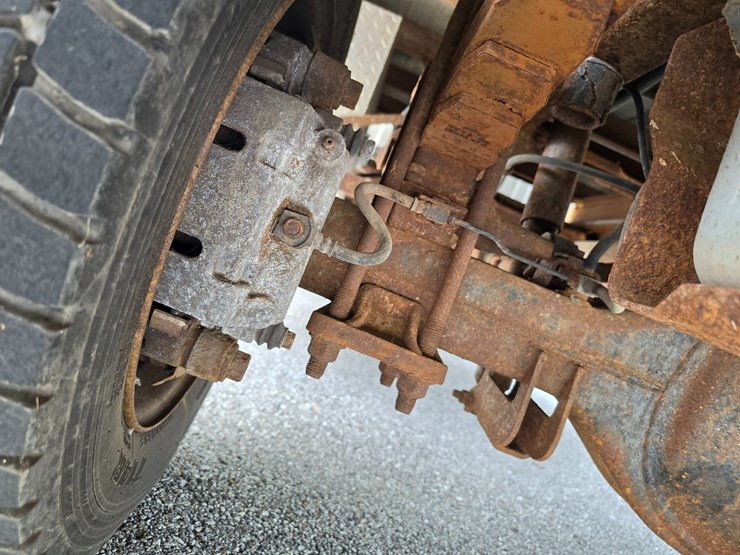 2006-ford-f550-image-73