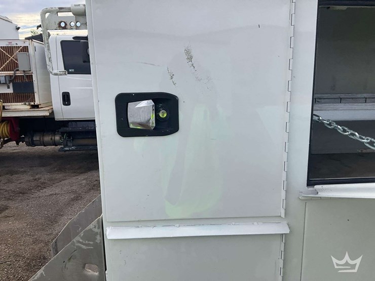 2016-international-durastar-4300-image-38
