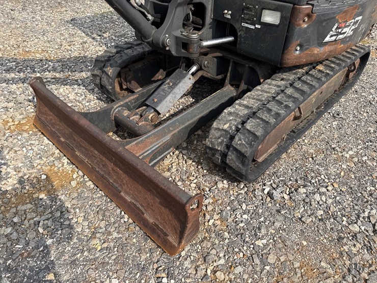 2021-bobcat-e32i-image-10