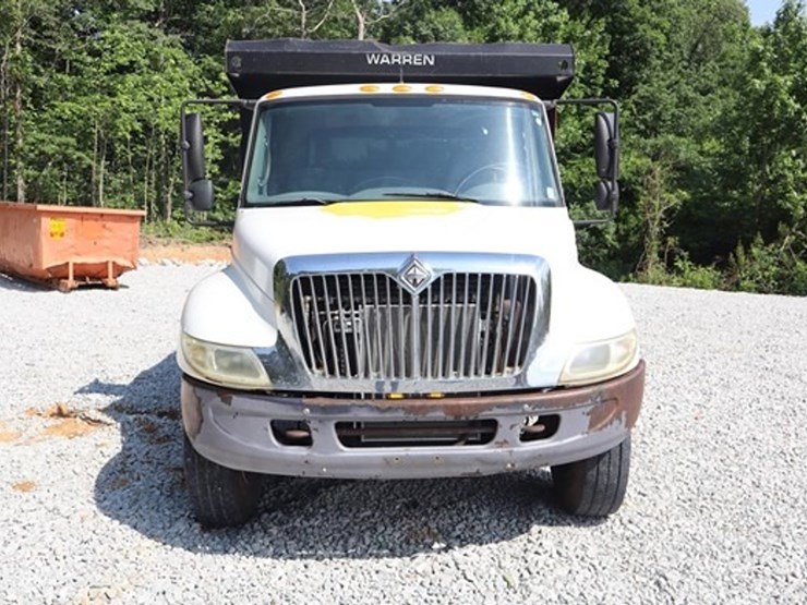 2005-international-durastar-4300-image-8