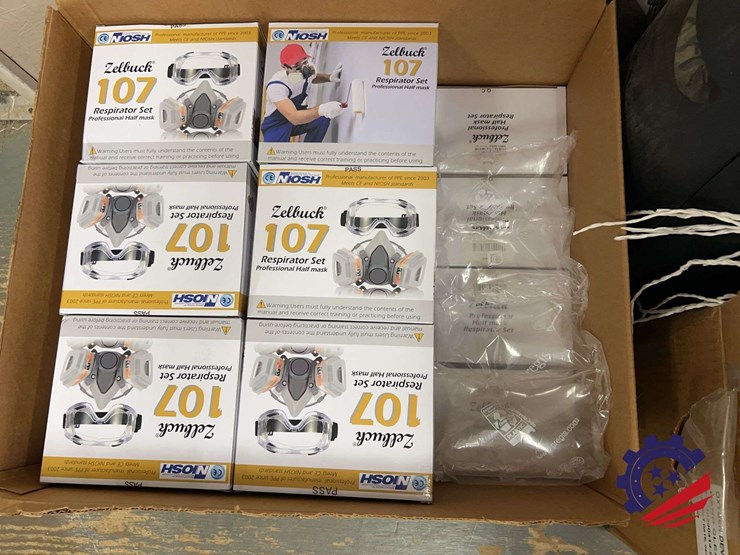 zelbuck-107-professional-half-mask-respirator-sets-(boxed-lot)-18-kits-image-1