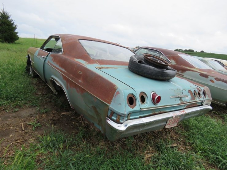 1965-chevrolet-impala-2dr-ht-image-6