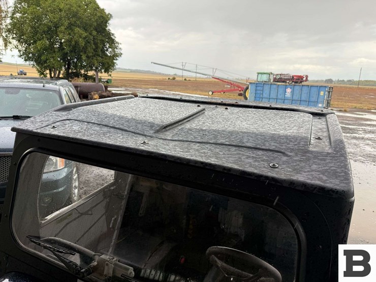 2022-mahindra-roxor-4x4-utv-image-30