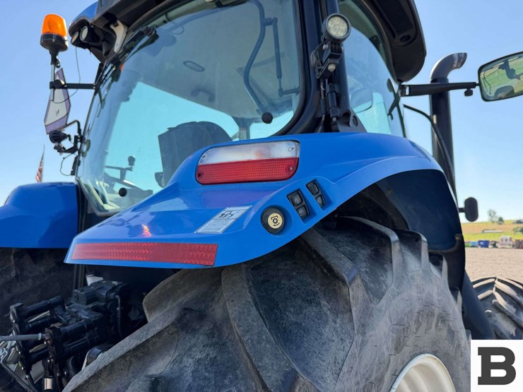 2016-new-holland-t6.145-image-41