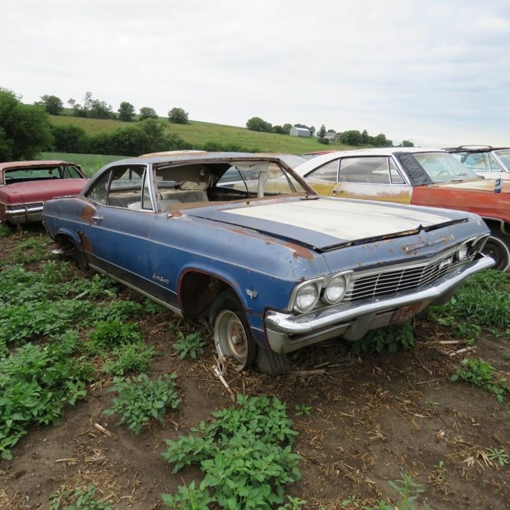 1965 Chevrolet Impala 2dr HT