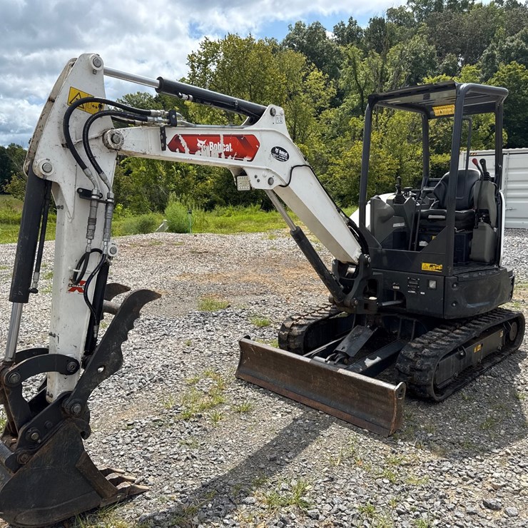 2023 BOBCAT E32i