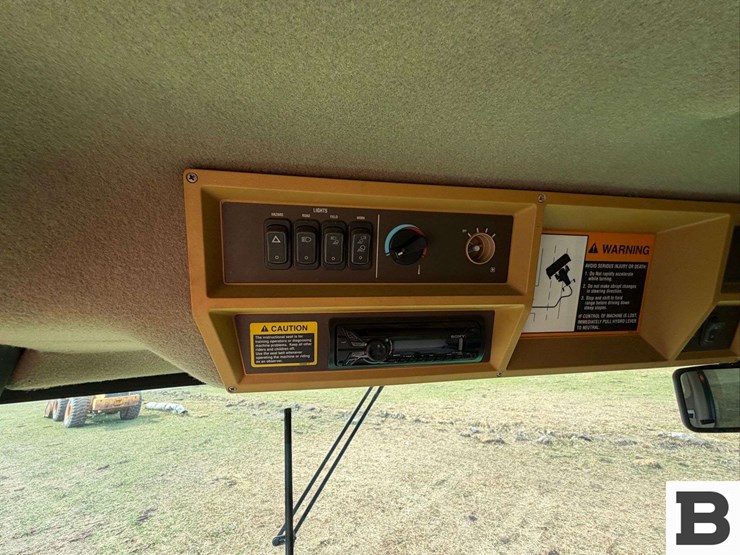 2005-john-deere-4995-image-54