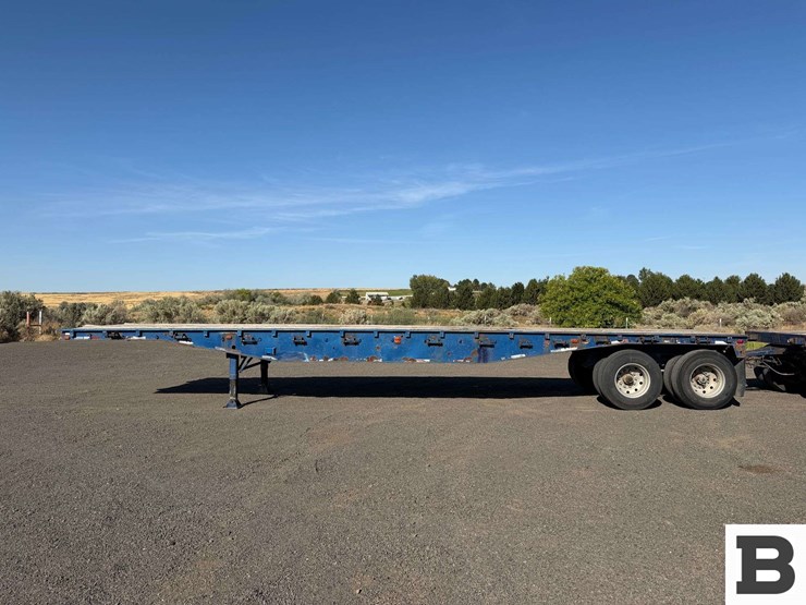 1971-utility-flatbed-image-3