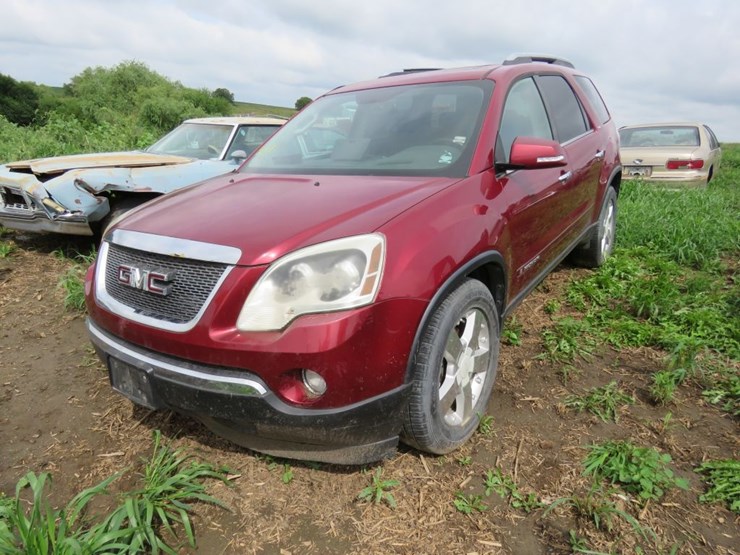 gmc-acadia-image-2