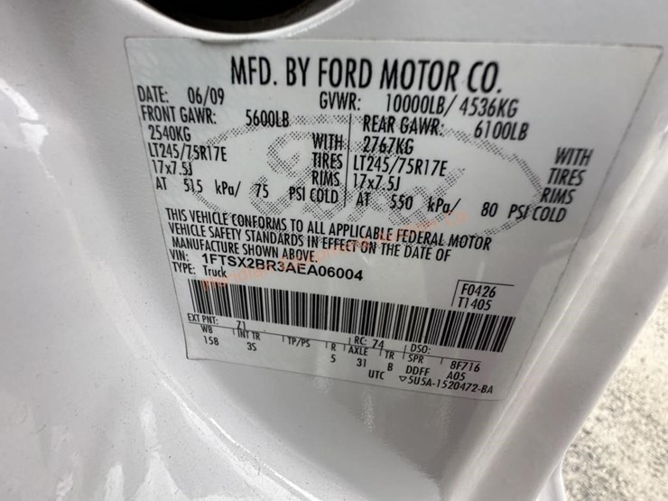 2010-ford-f250-image-21