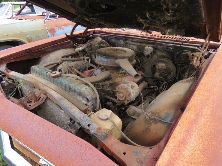 1966-chevrolet-impala-2dr-ht-for-parts-image-10