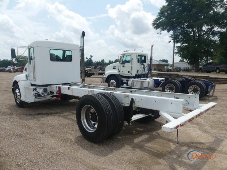 2009-kenworth-t370-image-3