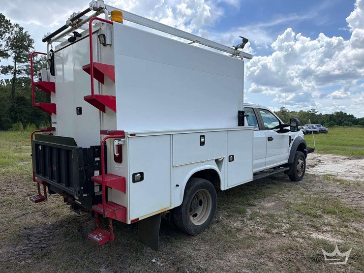 2019-ford-f550-image-3