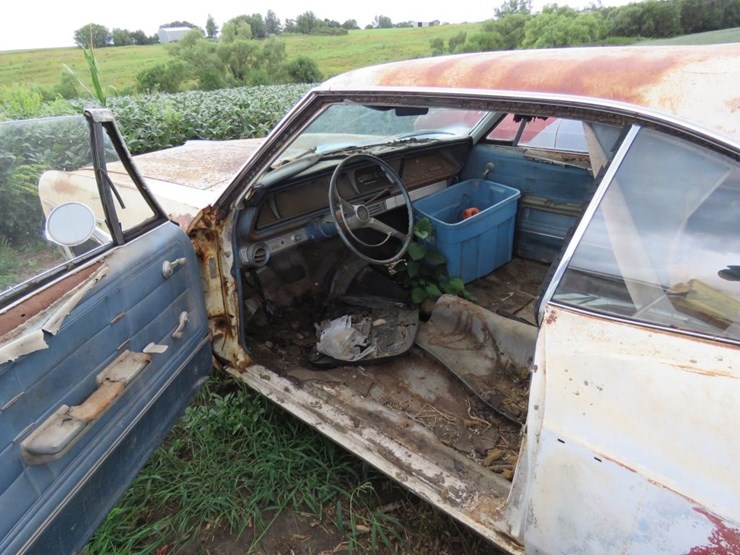 1966-chevrolet-impala-2dr-ht-image-8