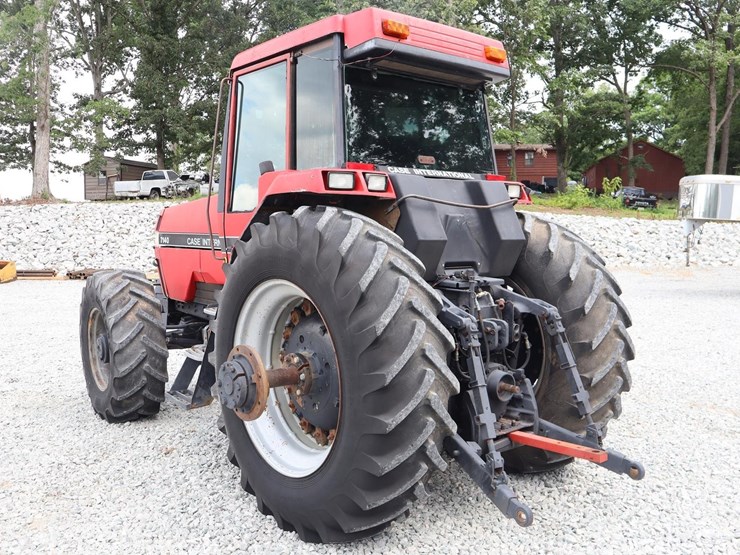 1990-case-ih-7140-image-3