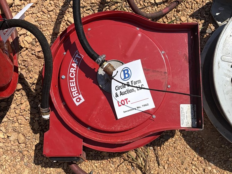 reelcraft-hose-reel-w/-hose-image-1