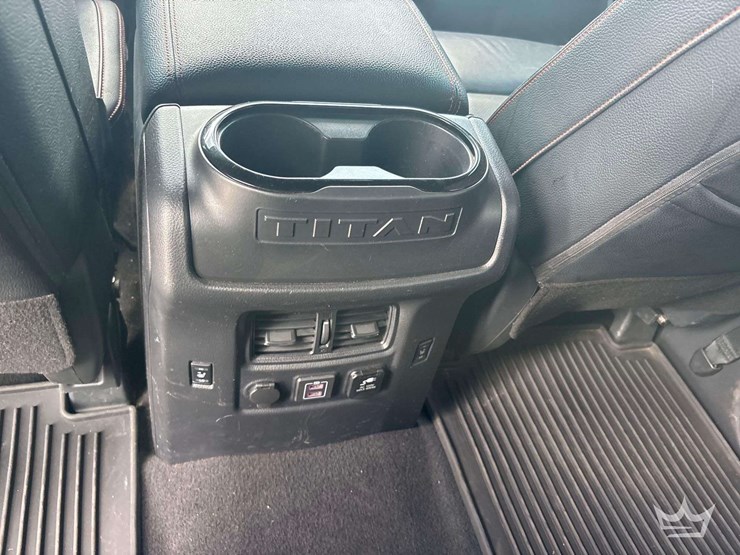 2021-nissan-titan-image-22