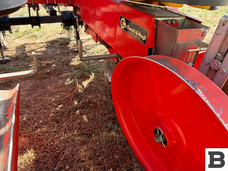 checchi-&-magli-no-till-transplanter-6r-30-image-38