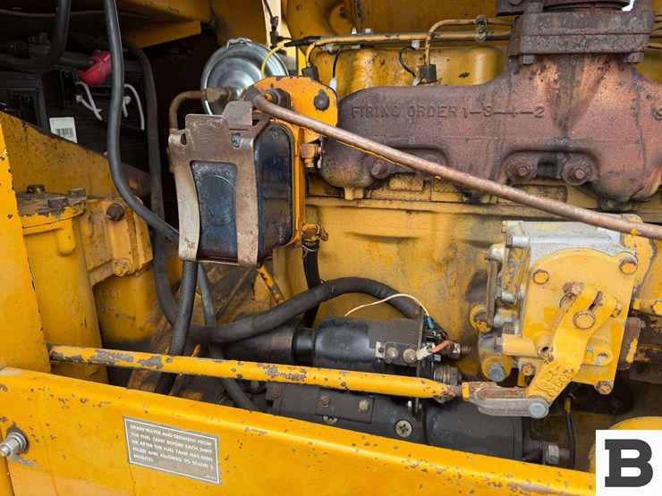 caterpillar-920-image-22