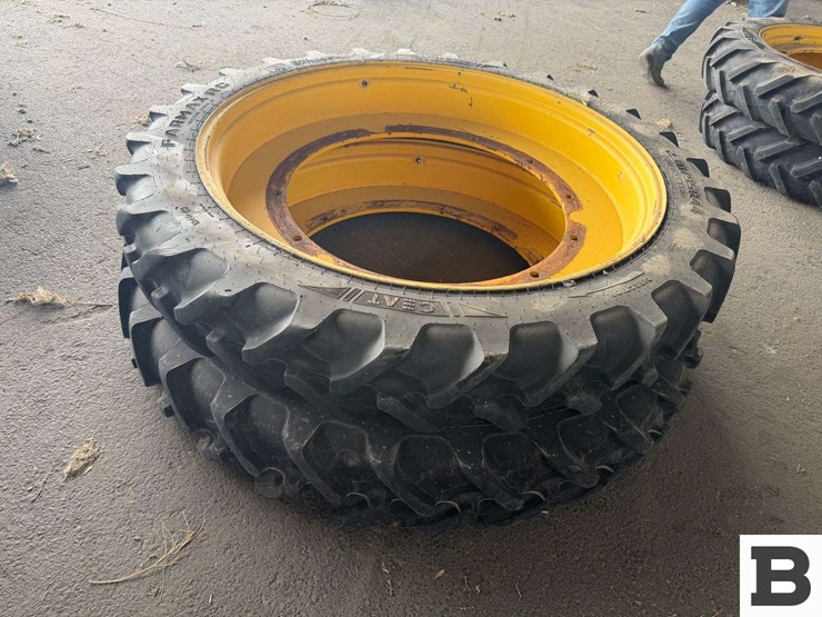 ..farmam-rc-230-95r44-tires---hermiston,-or-image-2