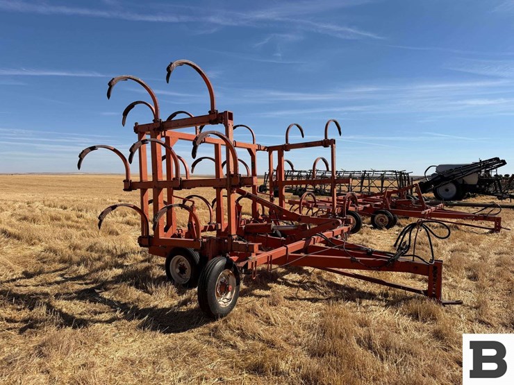 allis-chalmer-800-chisel-plow-image-7