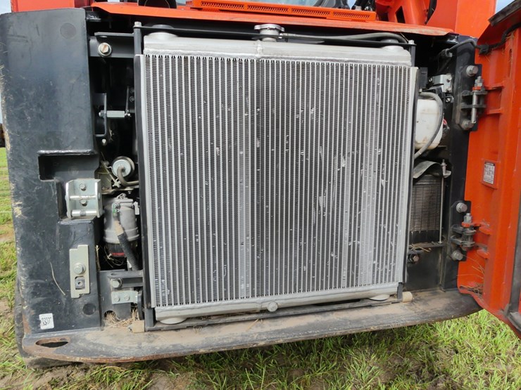 2024-kubota-svl65-2-image-9