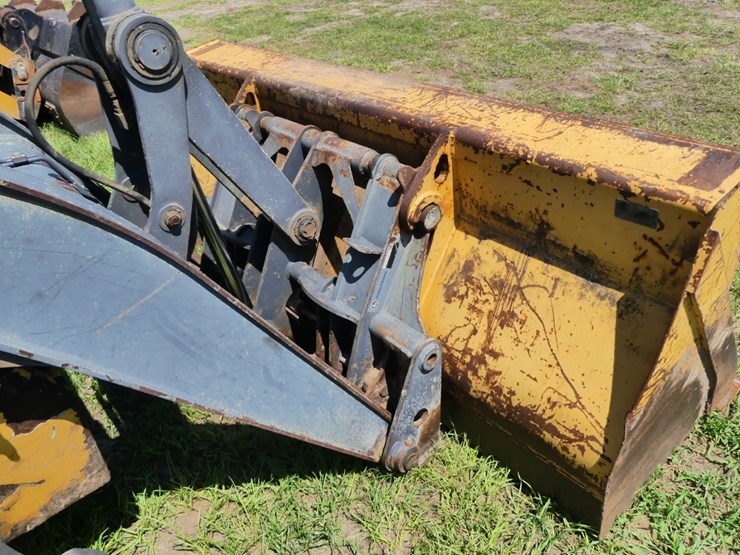 2014-deere-310sk-image-12