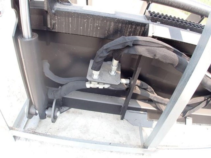 unused-greatbear-78-in.-heavy-root-grapple-rake-image-15