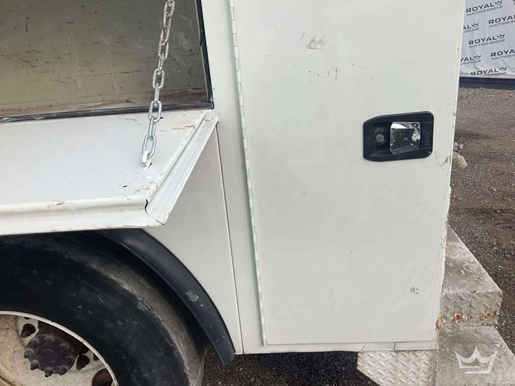 2016-international-durastar-4300-image-52
