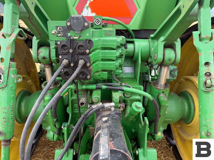 1997-john-deere-8400t-image-37