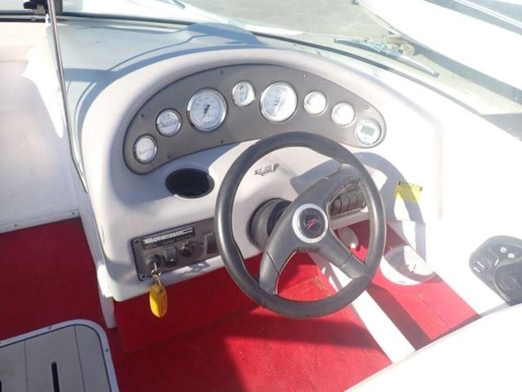 1999-donzi-z22-22-ft-bowrider-dnar1087c999-image-53